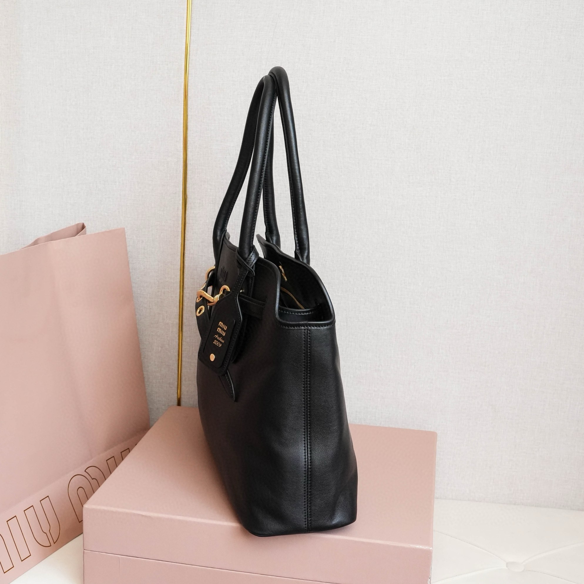 Miu Miu Aventure Large Shopper Bag in Black Nappa Leather