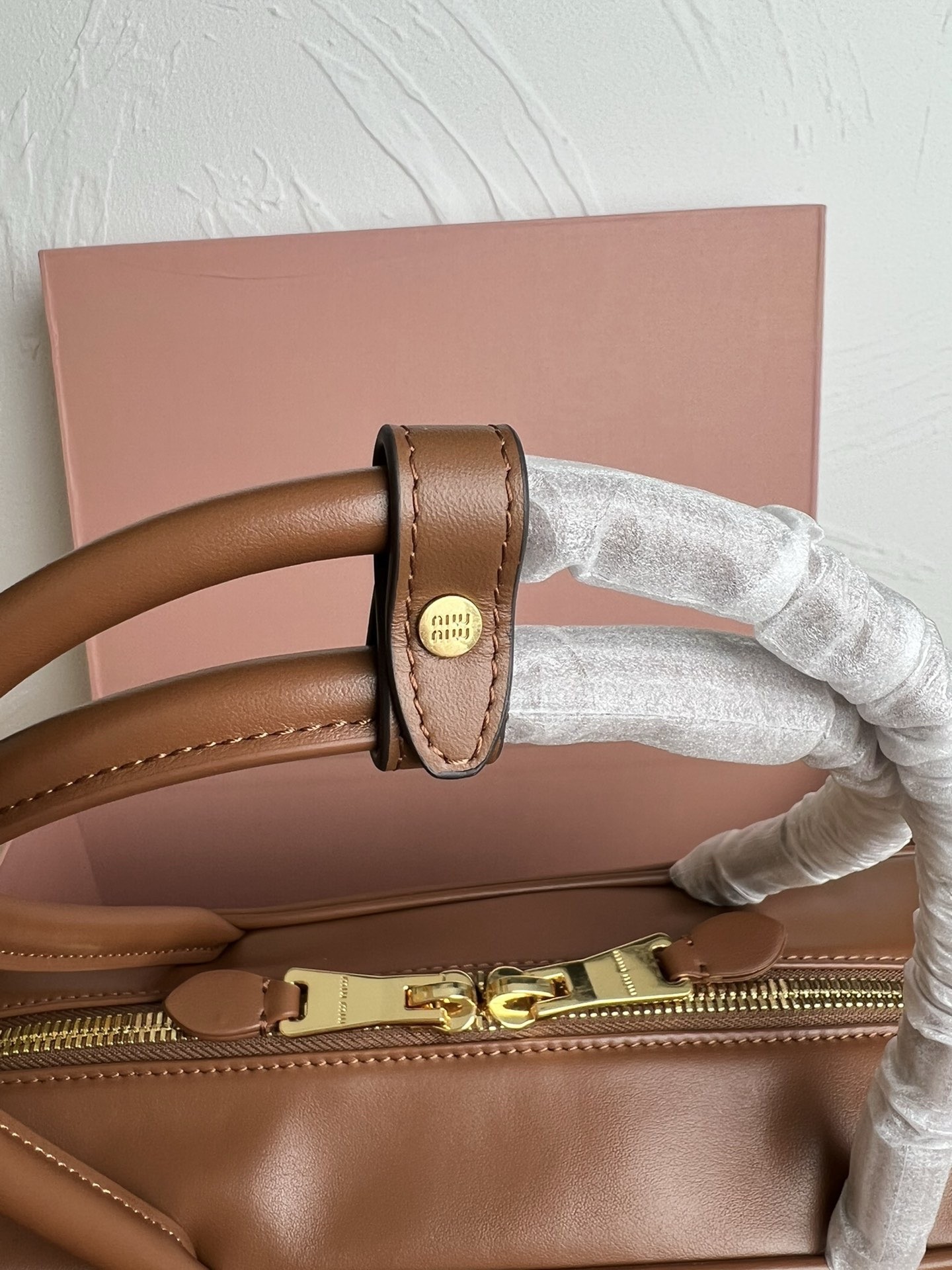 Miu Miu Beau Top-handle Bag in Brown Leather