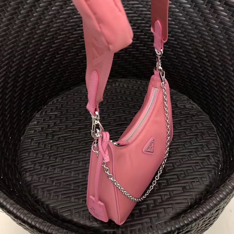 Prada Re-Edition 2005 Shoulder Bag In Pink Nylon