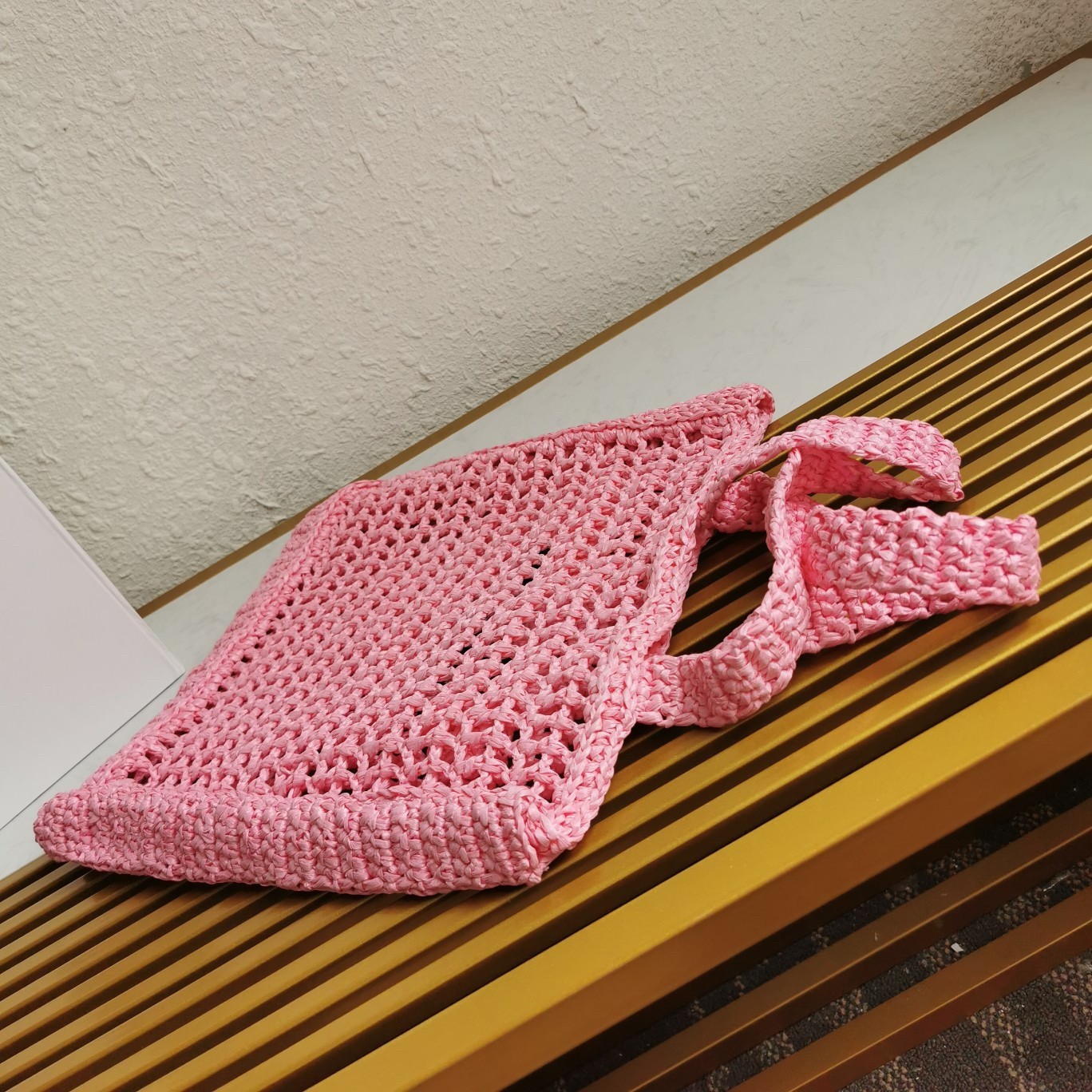 Prada Small Tote Bag In Pink Raffia