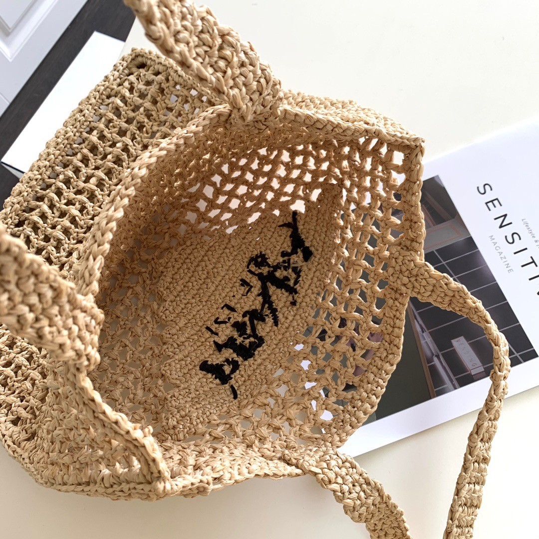 Prada Small Tote Bag In Beige Raffia