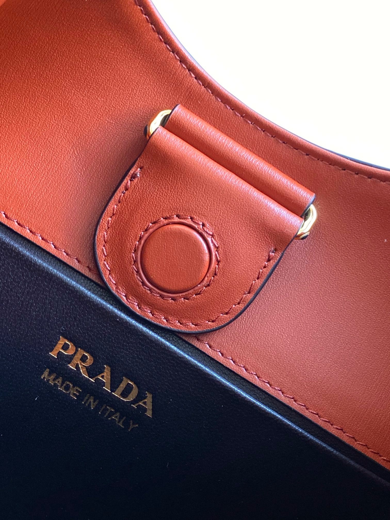 Prada Shoulder Bag in Berry Leather