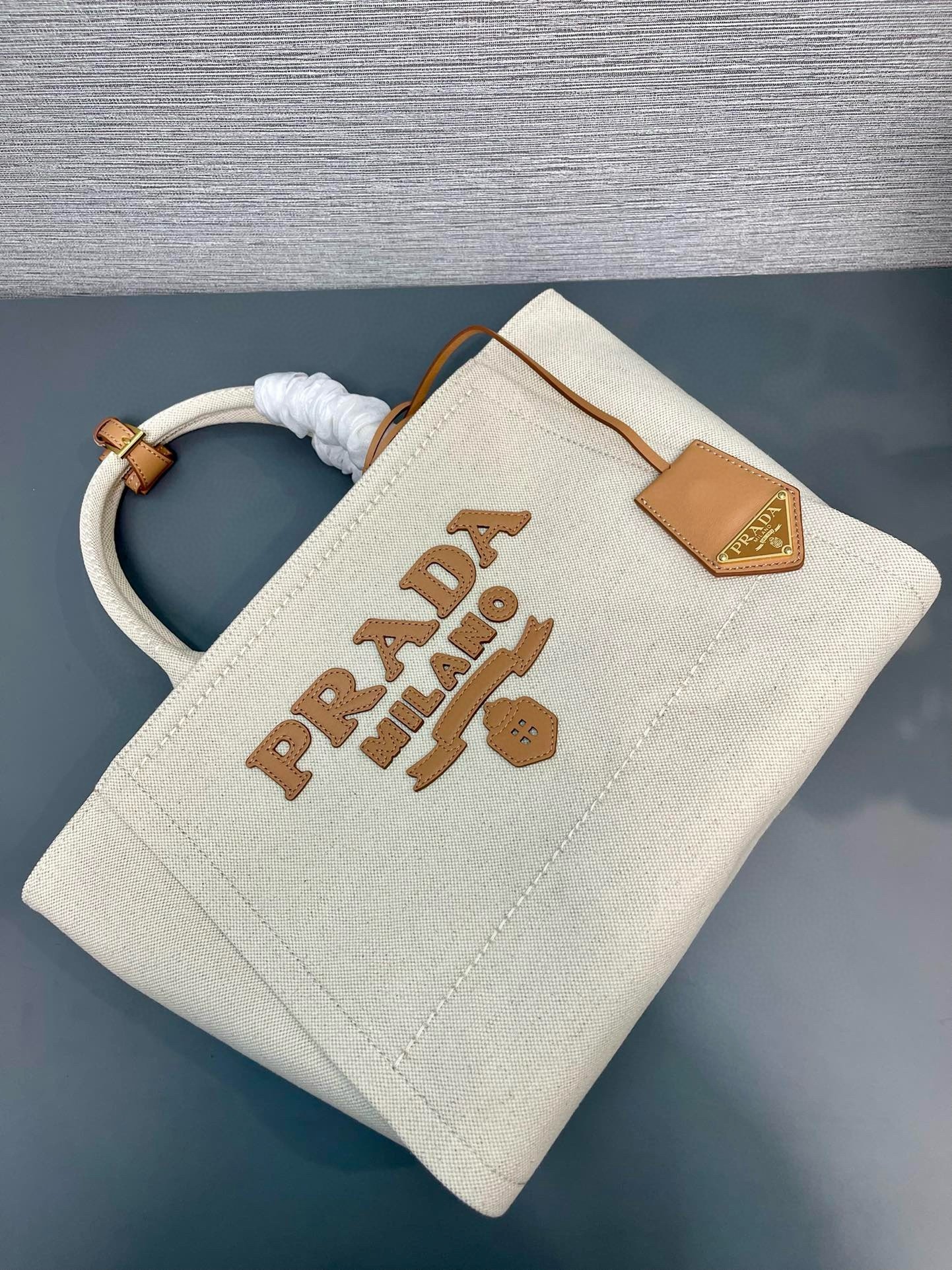 Prada Medium Blend Tote Bag in Linen