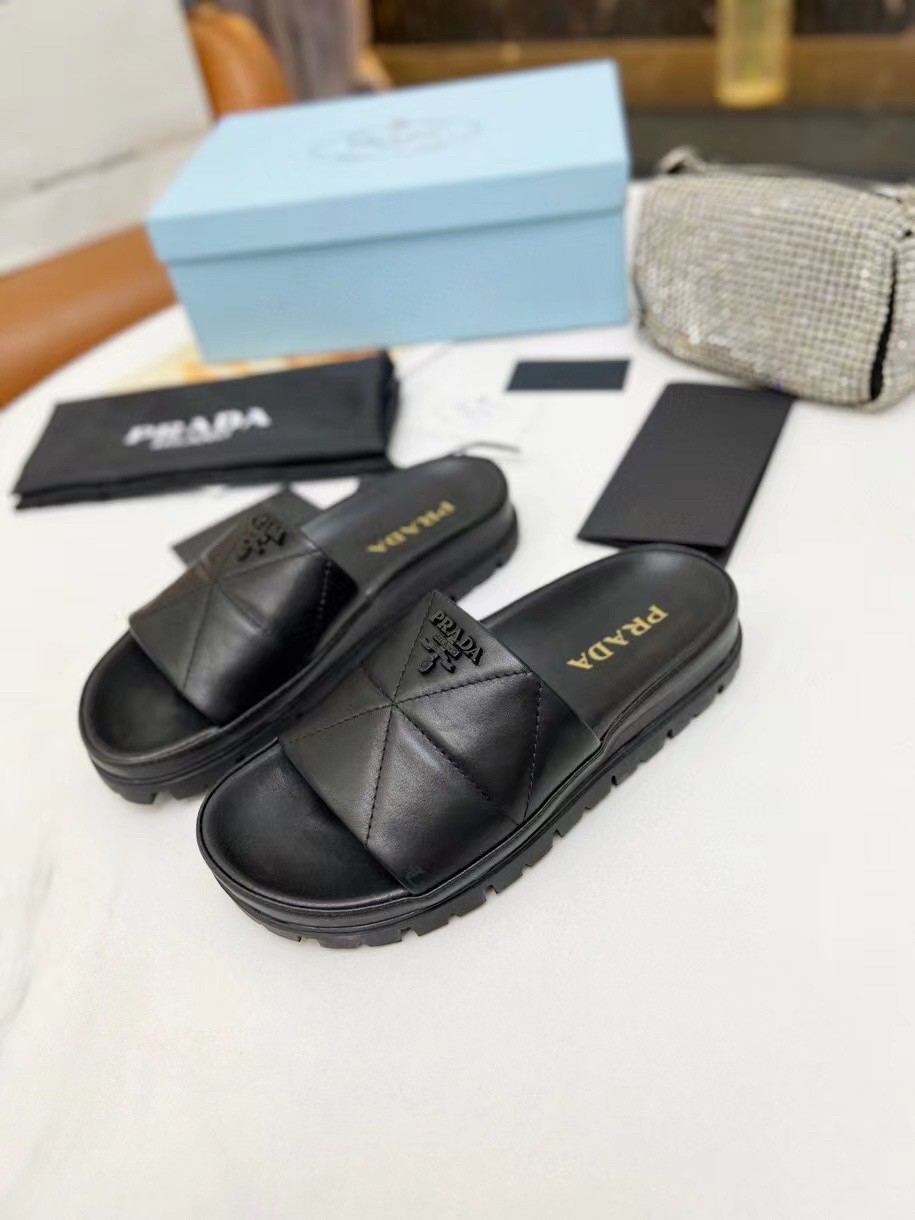 Prada Women's Slides In Black Quilted Nappa Leather