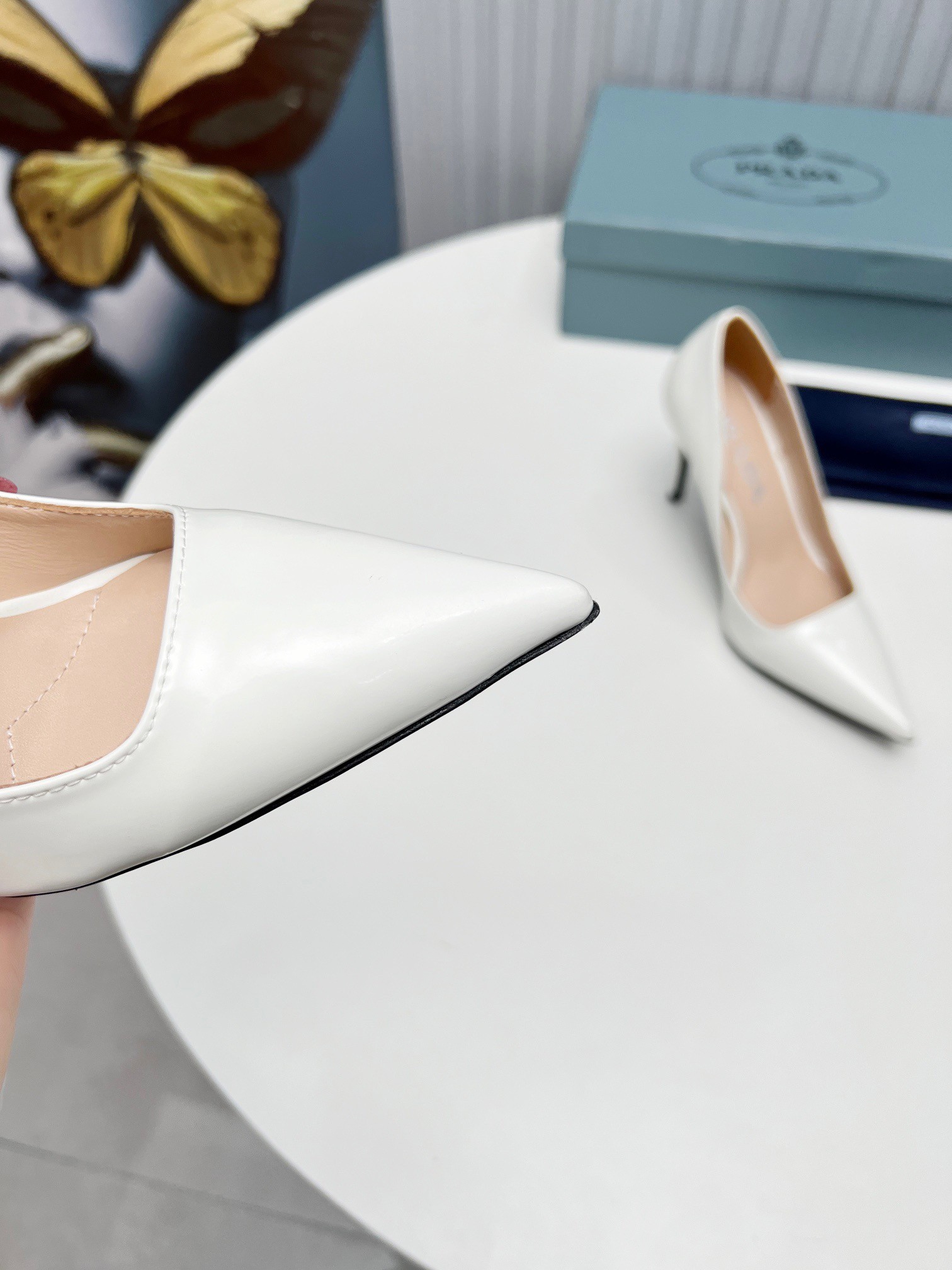 Prada Pumps 95mm in White Patent Leather