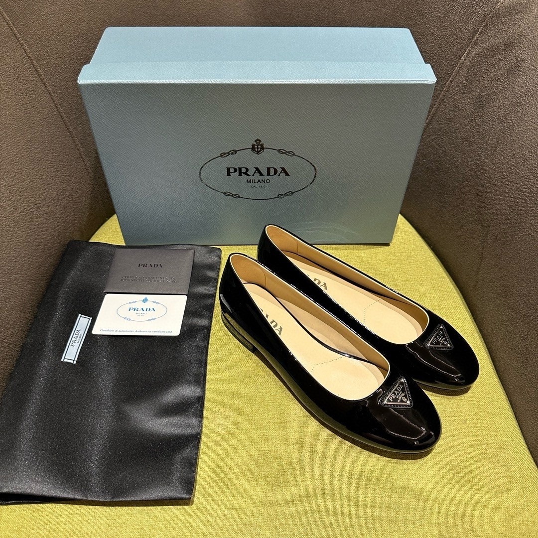 Prada Ballerinas in Black Patent Leather