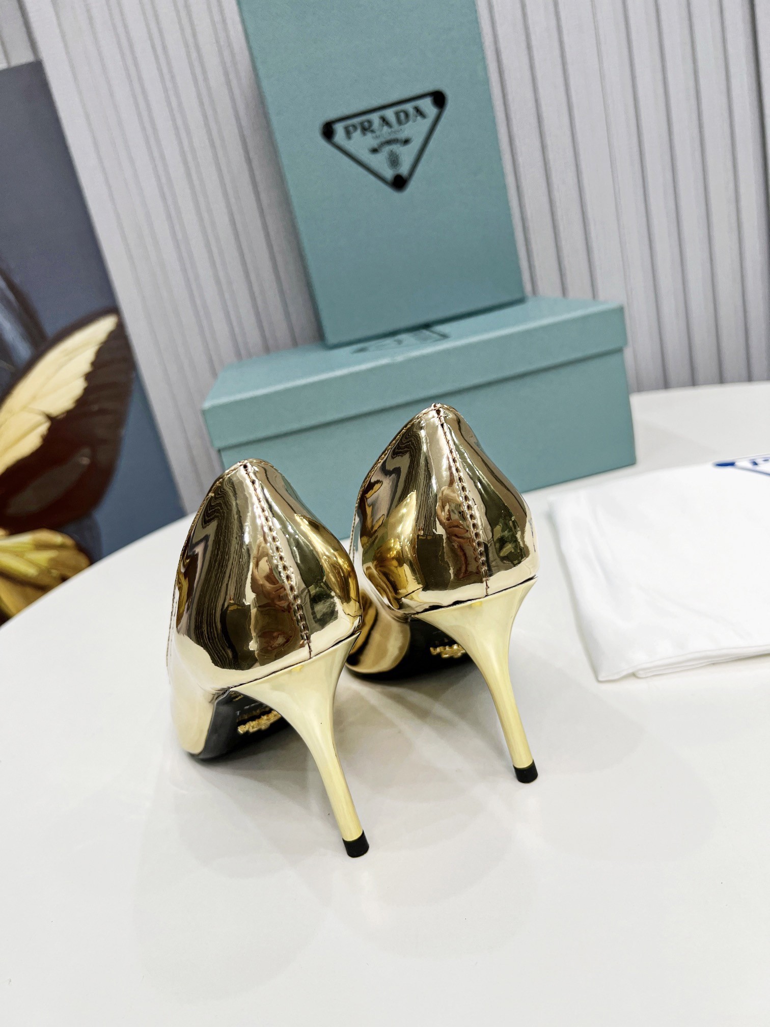 Prada Pumps 85mm In Gold Metallic Leather