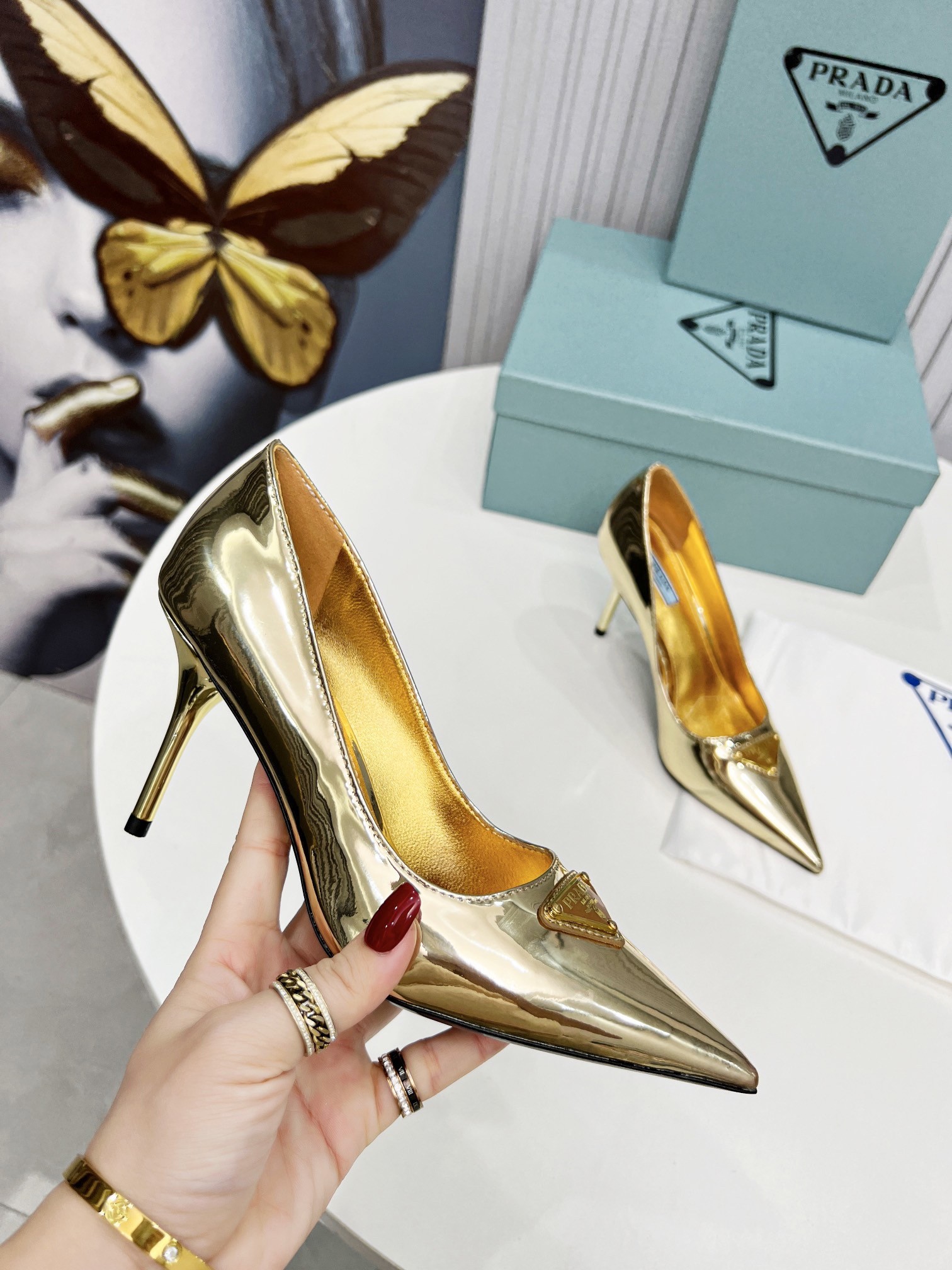 Prada Pumps 85mm In Gold Metallic Leather