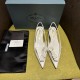 Prada Pumps 45mm in White Leather with Floral Appliques