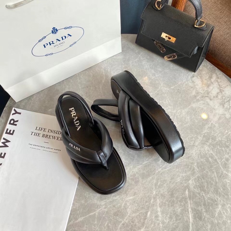 Prada Thong Flatform Sandals In Black Nappa Leather