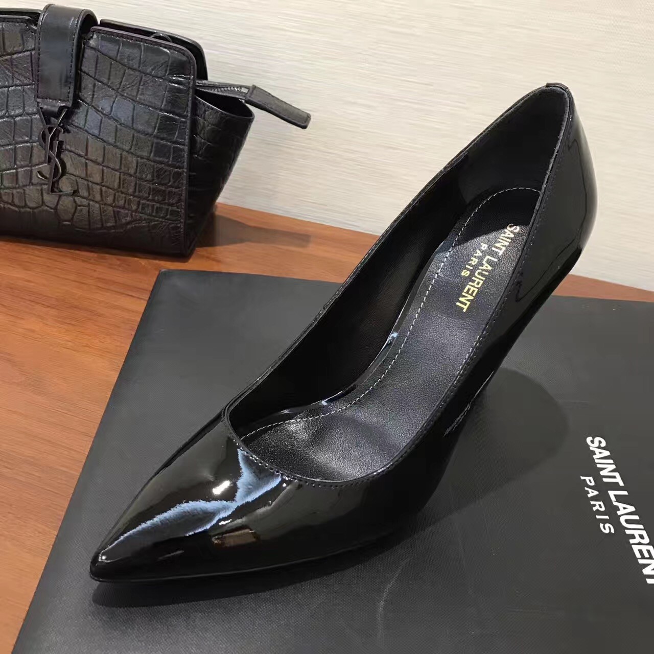 Saint Laurent Opyum 110 pump In Black Patent Leather