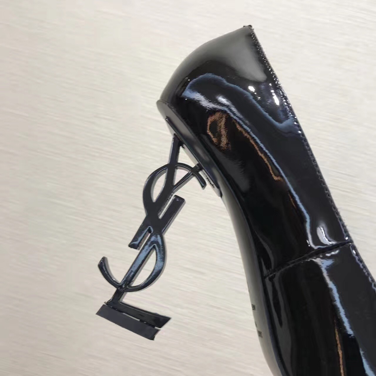 Saint Laurent Opyum 110 pump In Black Patent Leather