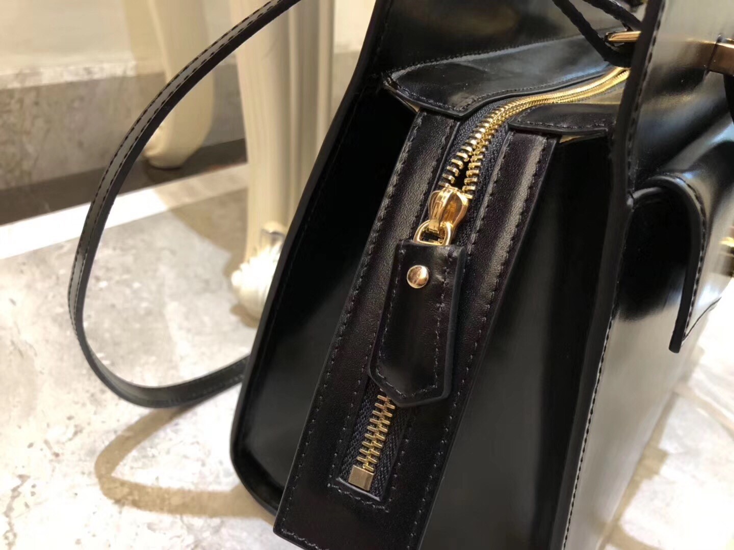 Saint Laurent Medium Uptown Tote In Black Smooth Leather