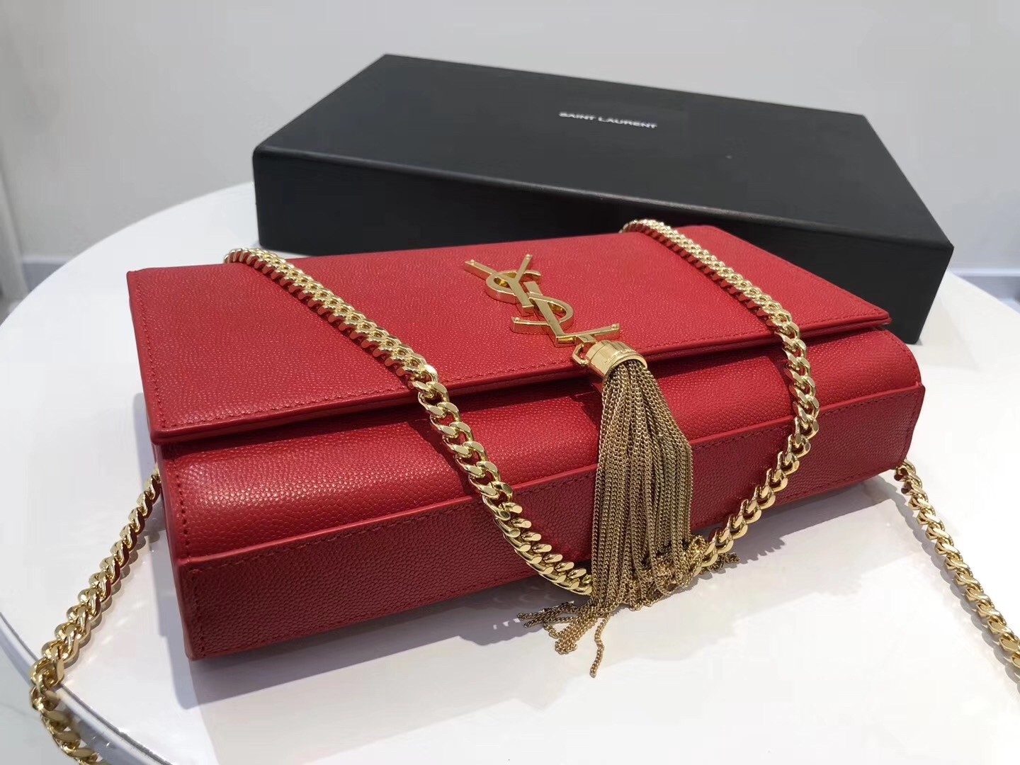 Saint Laurent Medium Kate Bag With Tassel In Red Grained Leather