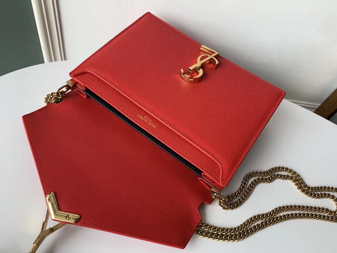 Saint Laurent Cassandra Clasp Bag In Red Grained Leather