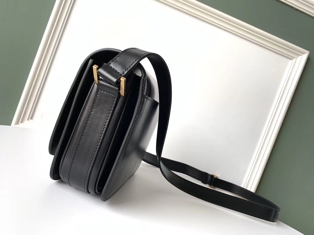 Saint Laurent LE 61 Small Saddle Bag In Black Leather