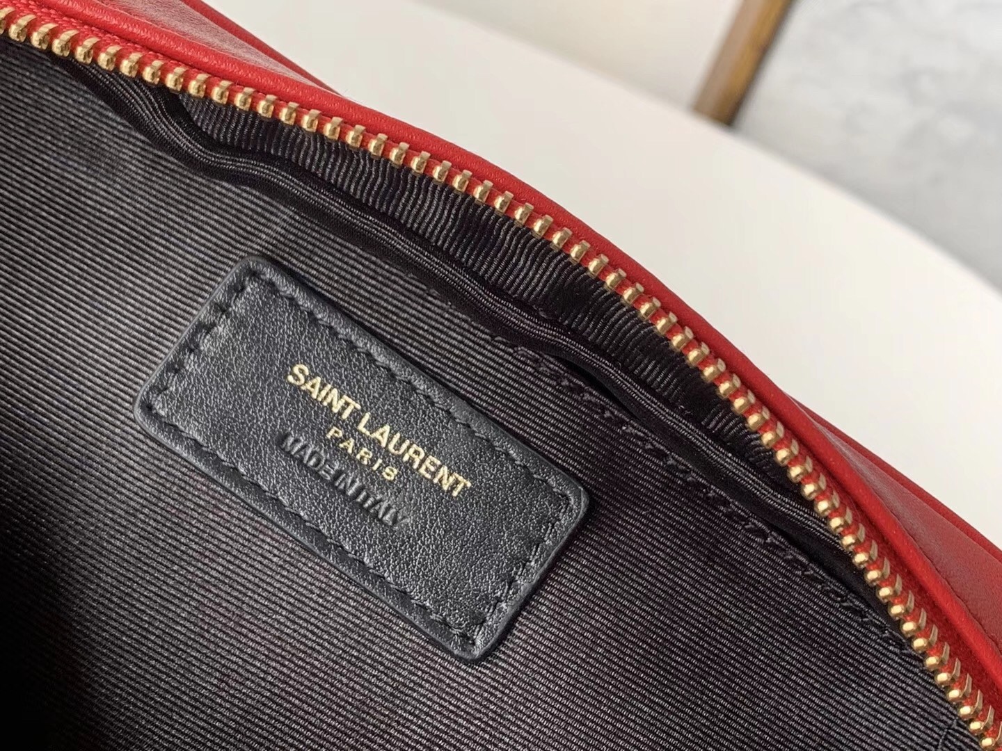 Saint Laurent Lou Camera Bag In Red Leather