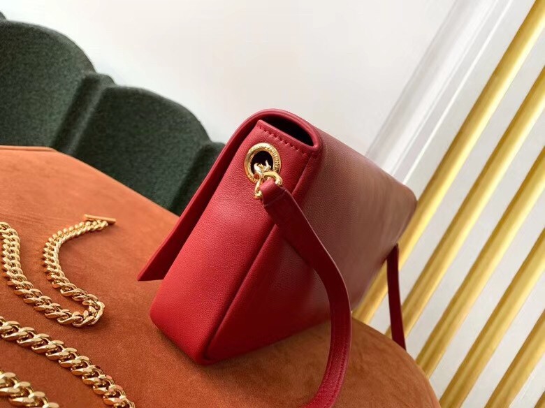 Saint Laurent Kate 99 Shoulder Bag In Red Lambskin