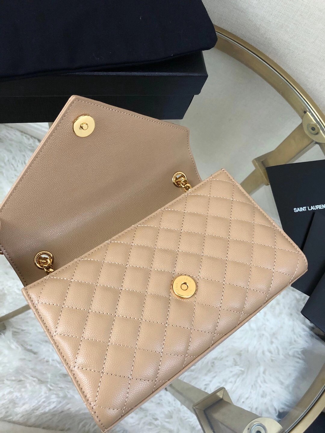 Saint Laurent Small Envelope Bag In Beige Grained Leather