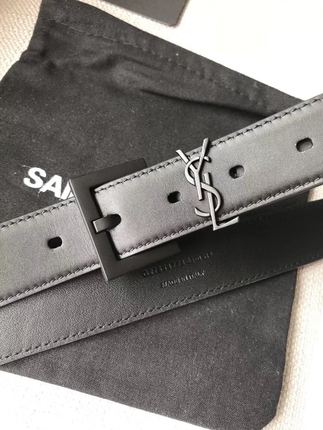 Saint Laurent Monogramme 30MM All Black Belt