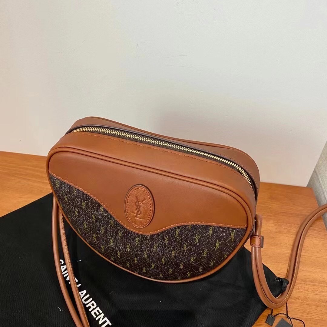 Saint Laurent Le Monogramme Cœur Bag In Canvas