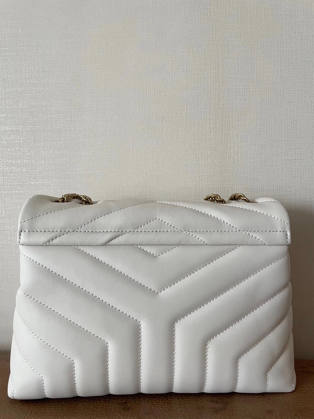 Saint Laurent Loulou Small Bag In White Matelasse Leather