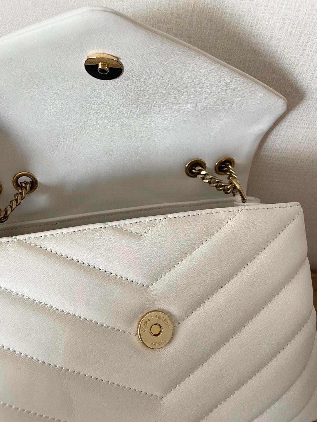 Saint Laurent Loulou Small Bag In White Matelasse Leather