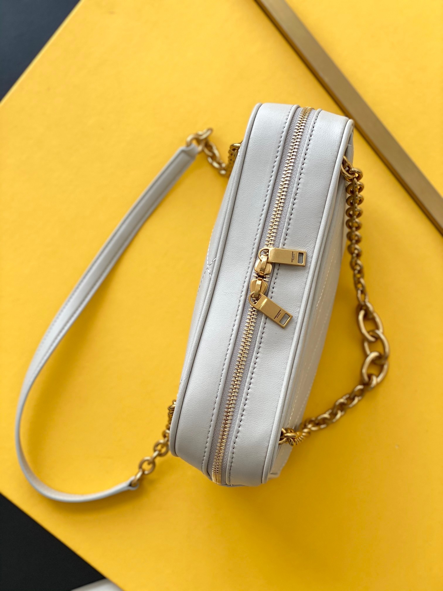 Saint Laurent Le Maillon Small Chain Bag In White Lambskin