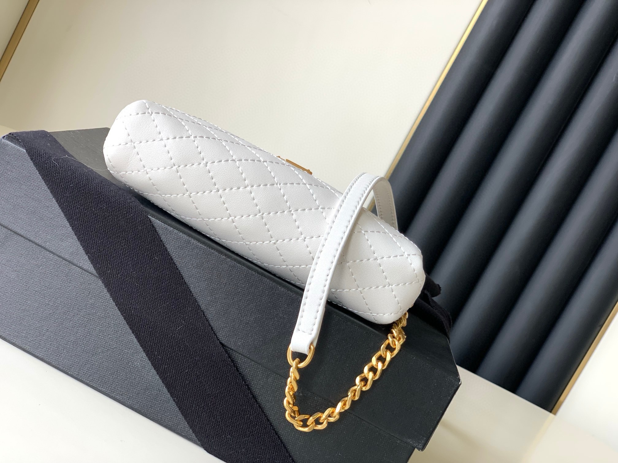 Saint Laurent Gaby Zipped Pouch in White Quilted Lambskin