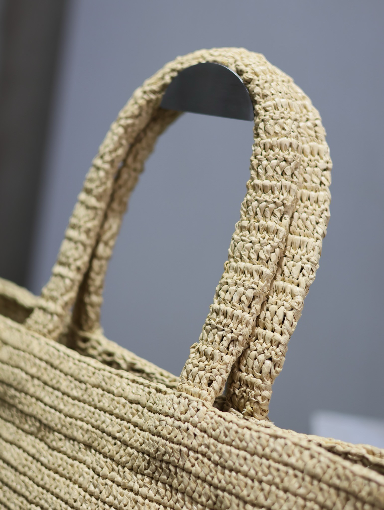 Saint Laurent Oversized Tote Bag in Naturel Raffia