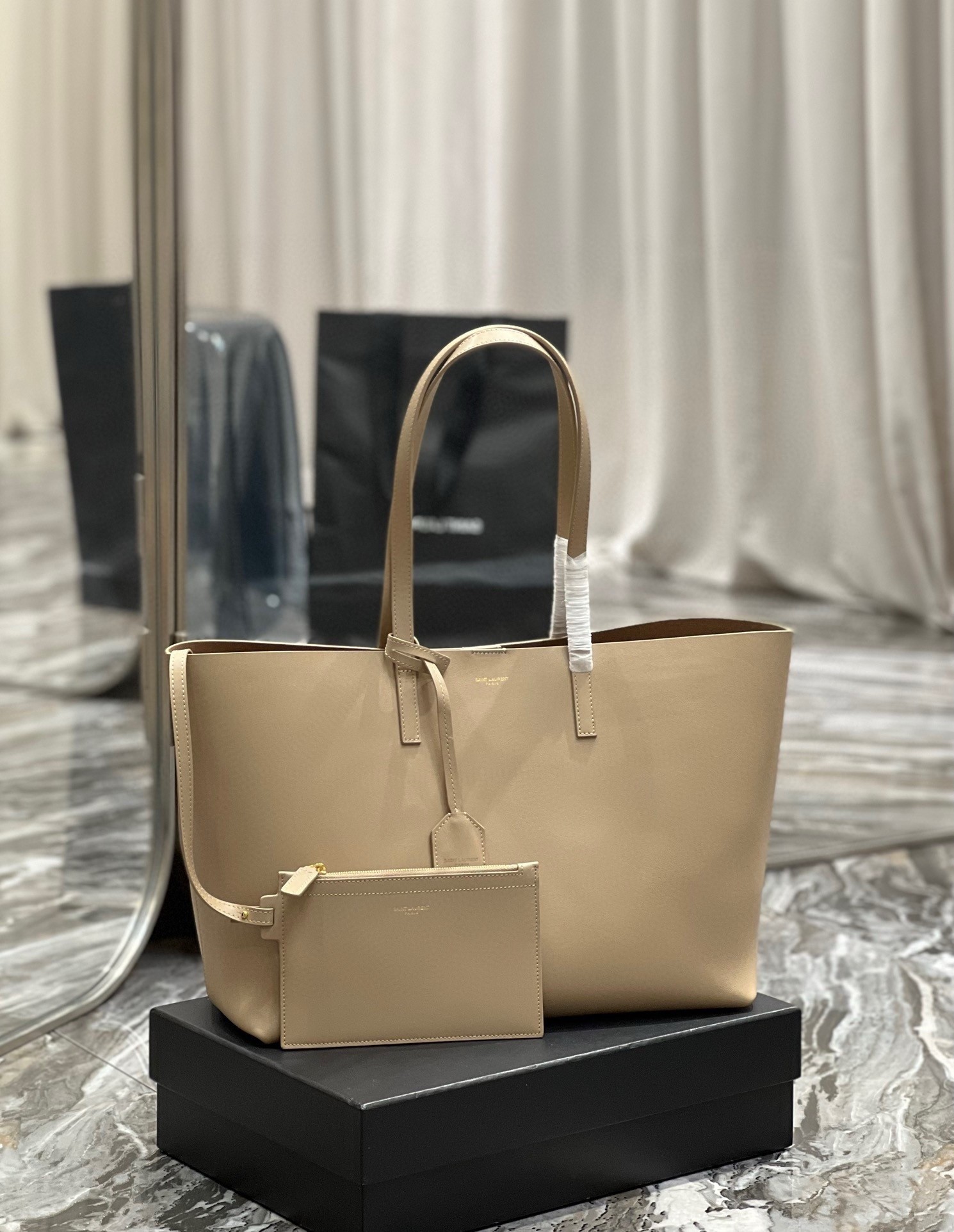 Saint Laurent Shopping Tote Bag in Beige Leather