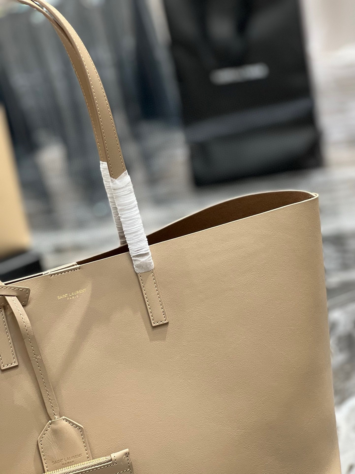 Saint Laurent Shopping Tote Bag in Beige Leather