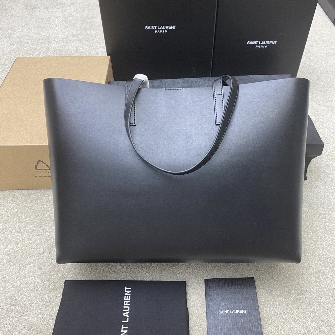 Saint Laurent Shopping Tote Bag in Black Leather