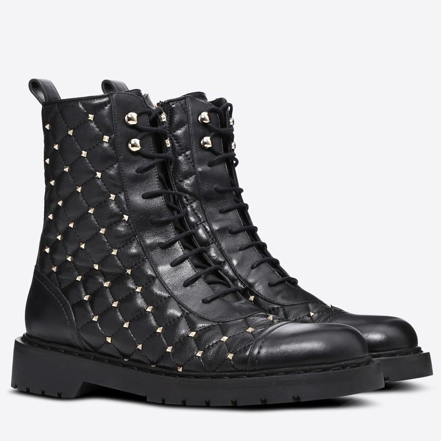 Valentino Garavani Black Combat Boot Rockstud Spike