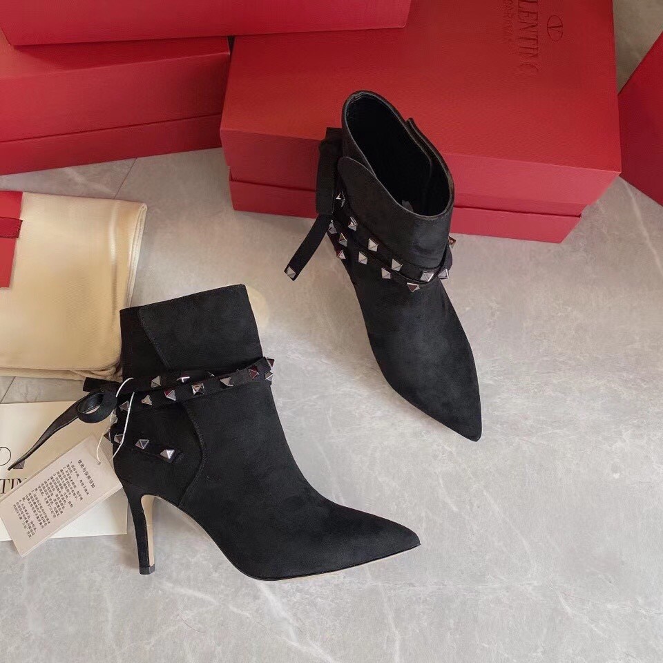 Valentino Rockstud Flair Ankle Boots 85 MM In Black Suede