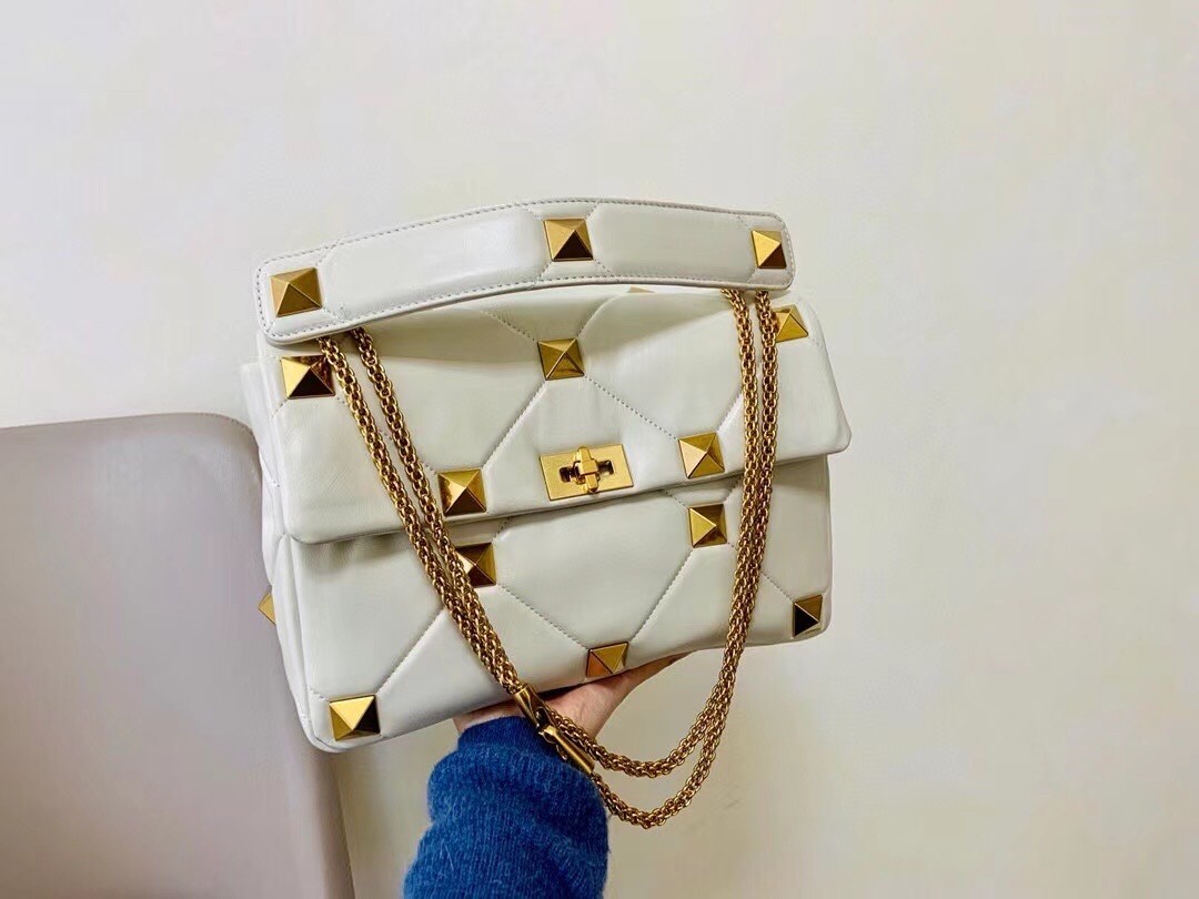 Valentino Roman Stud Chain Bag In Ivory Lambskin