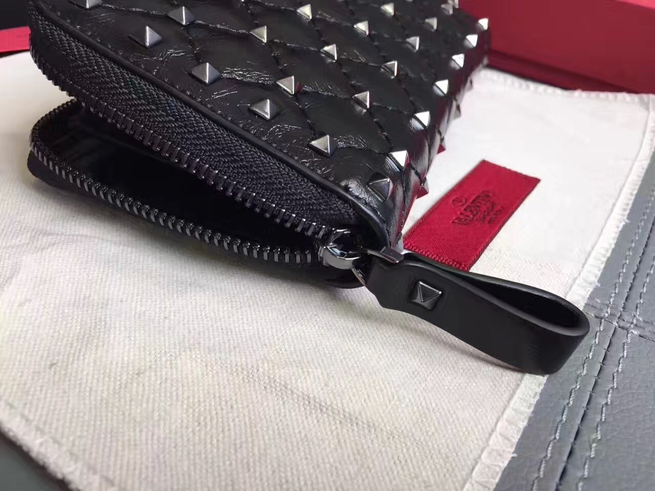 Valentino Rockstud Spike Zip Wallet In Black Lambskin