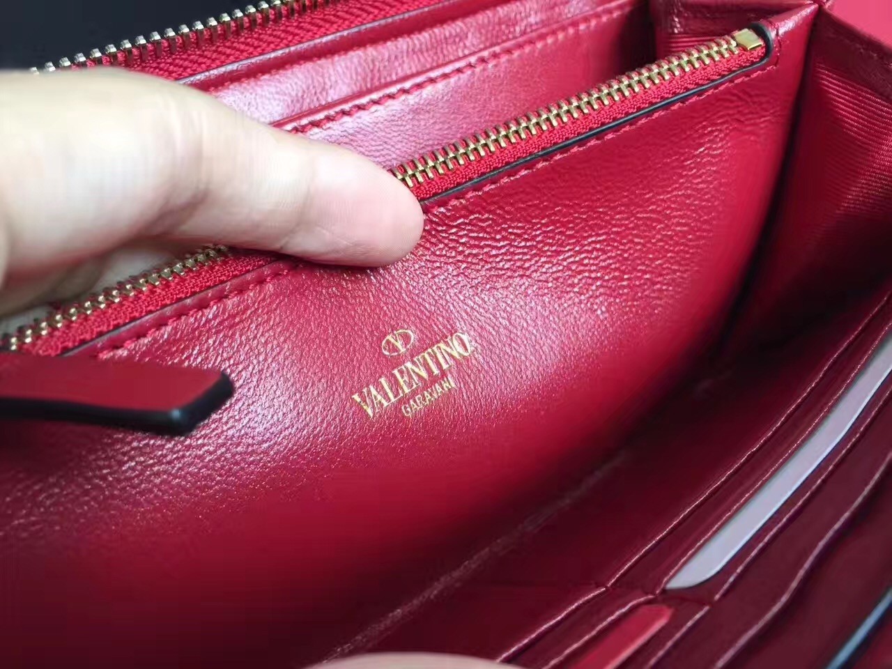 Valentino Rockstud Spike Zip Wallet In Red Lambskin