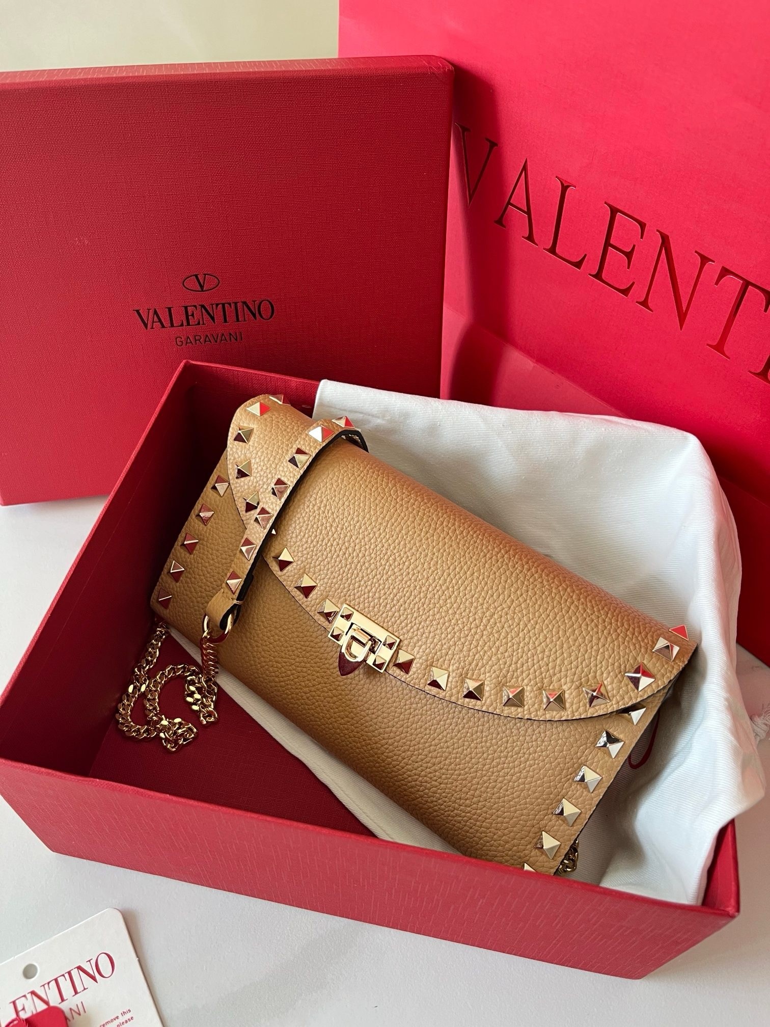 Valentino Rockstud Wallet with Chain in Beige Grained Leather