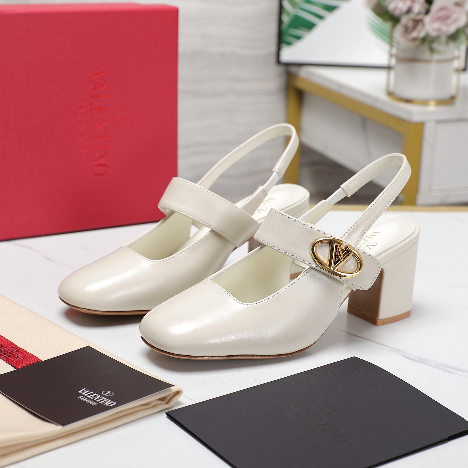 Valentino VLogo Locker Mary-Jane Slingback Pumps 60mm in White Calfskin