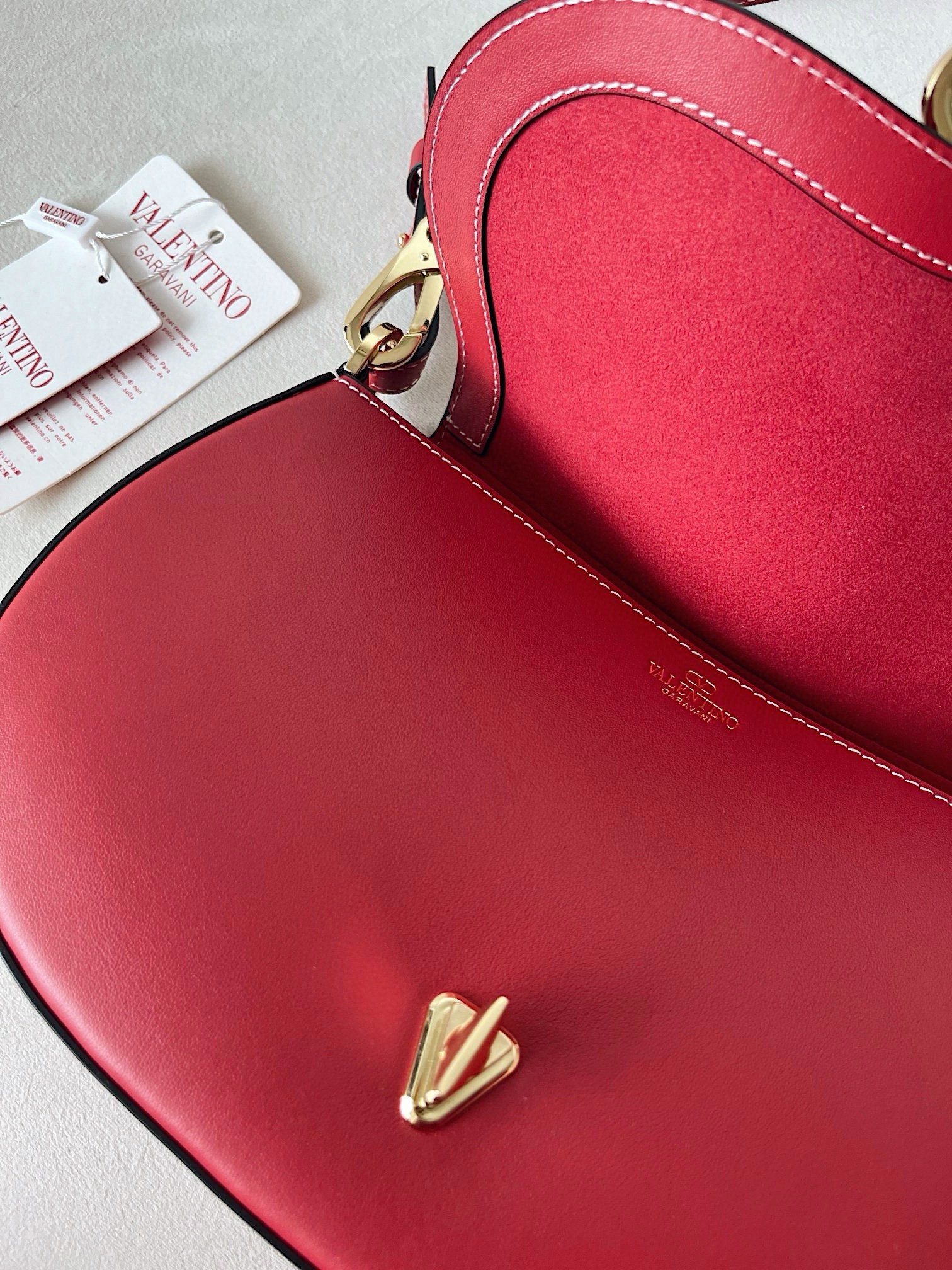 Valentino Garavani Ohval Small Shoulder Bag in Red Calfskin