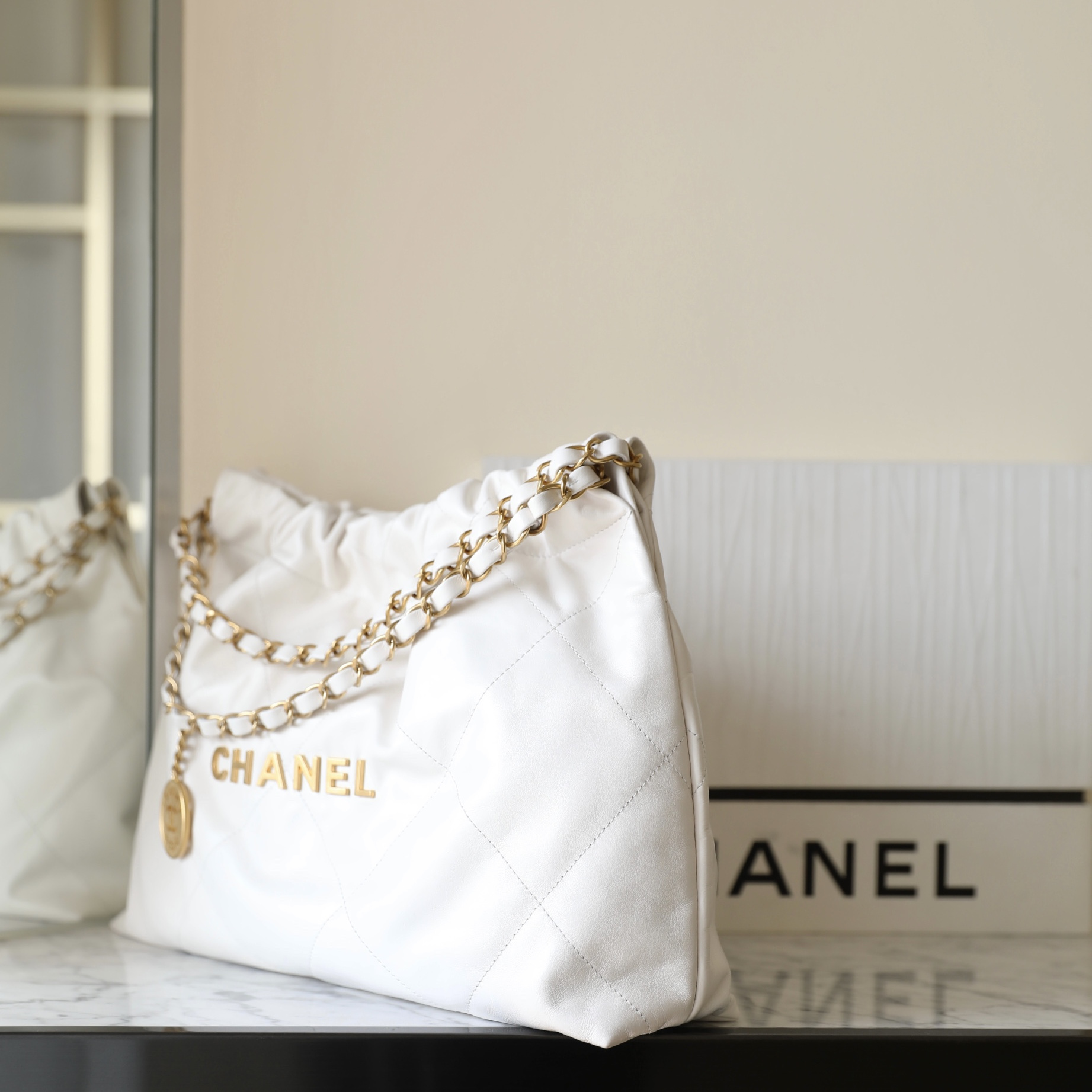 Chanel 24C Shopping Bag White/Gold