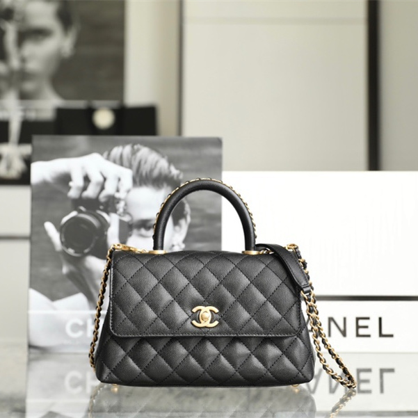 Chanel 23P Shoulder Tote Bag Black and Gold