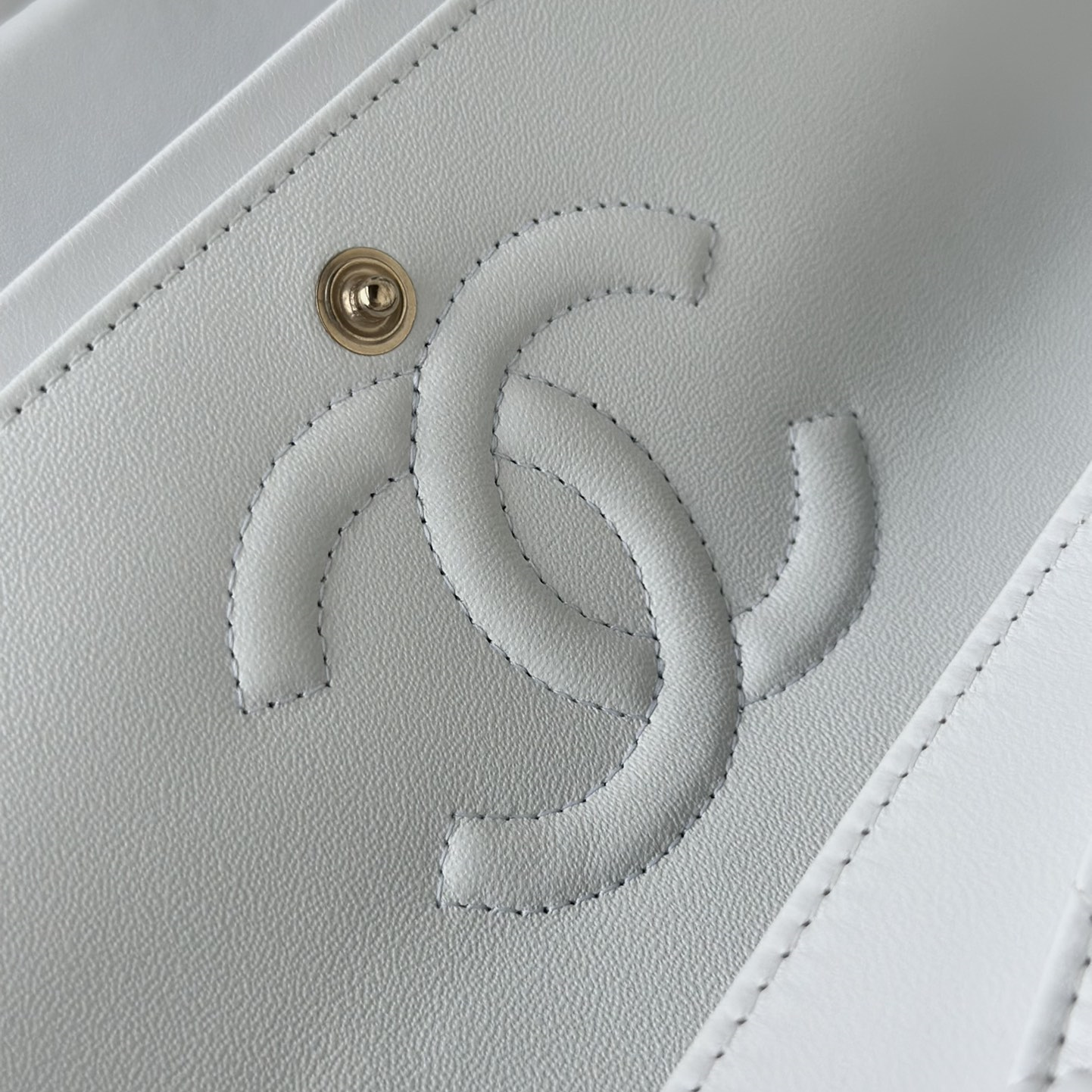 Chanel Classic Flap Lambskin Bag  White with Gold Hardware