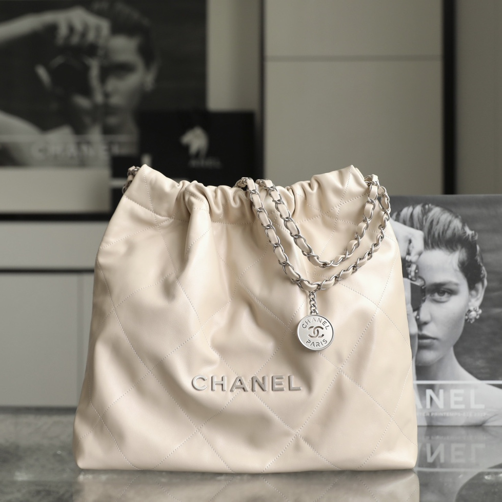 Chanel 22B Hobo Bag Vanilla Medium Shopping Bag