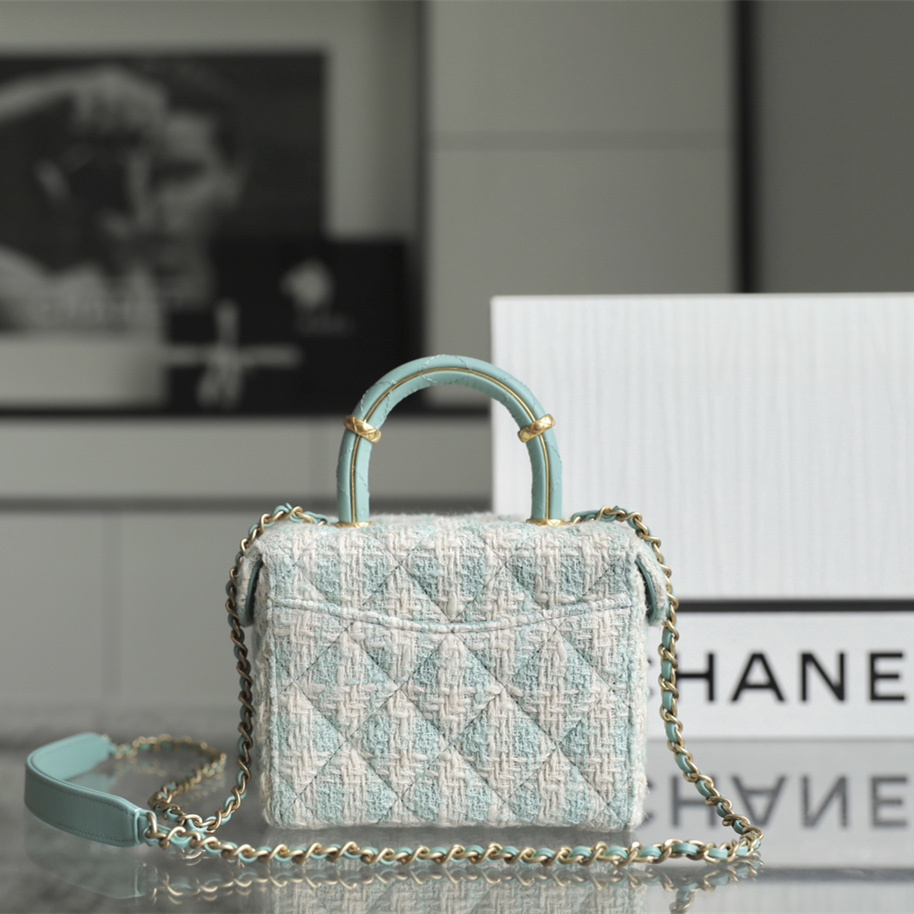 Chanel 23S Tweed Handle Crush Vanity Case Green & White