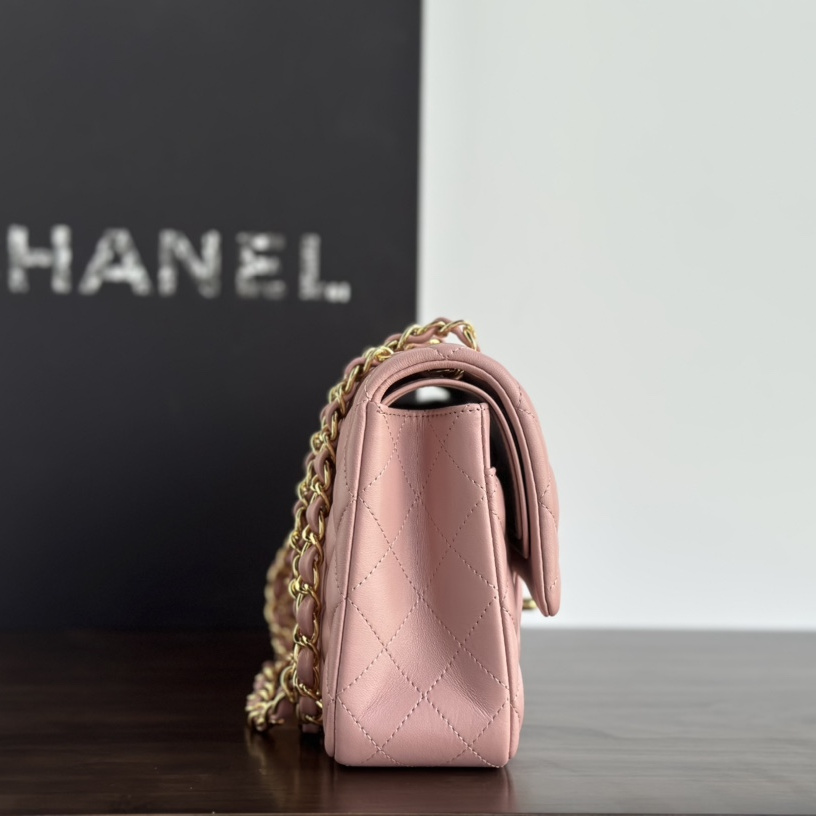 Chanel Lambskin Flap Bag Light Pink