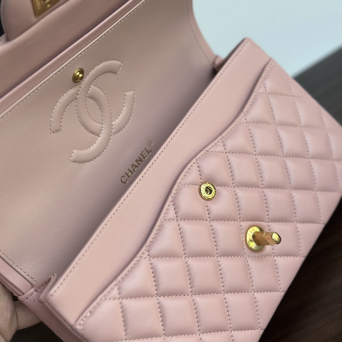 Chanel Lambskin Flap Bag Light Pink