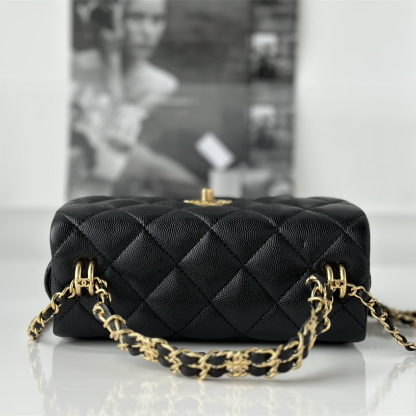 Chanel 22K series square fat black gold