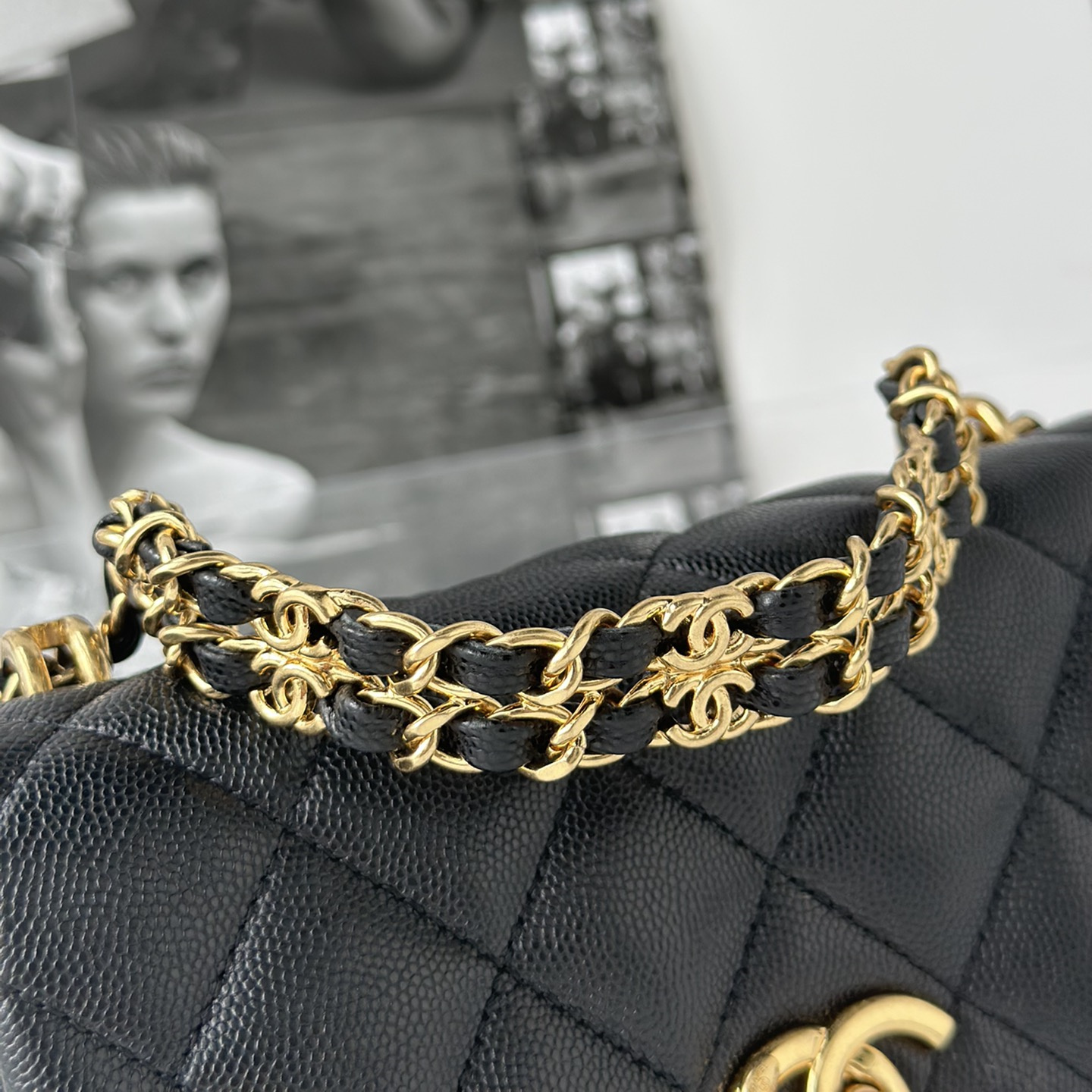 Chanel 22K series square fat black gold